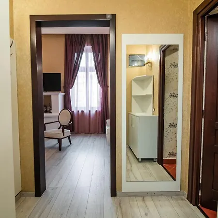 Apartament La Teatru Boudoir Oradea Exterior photo